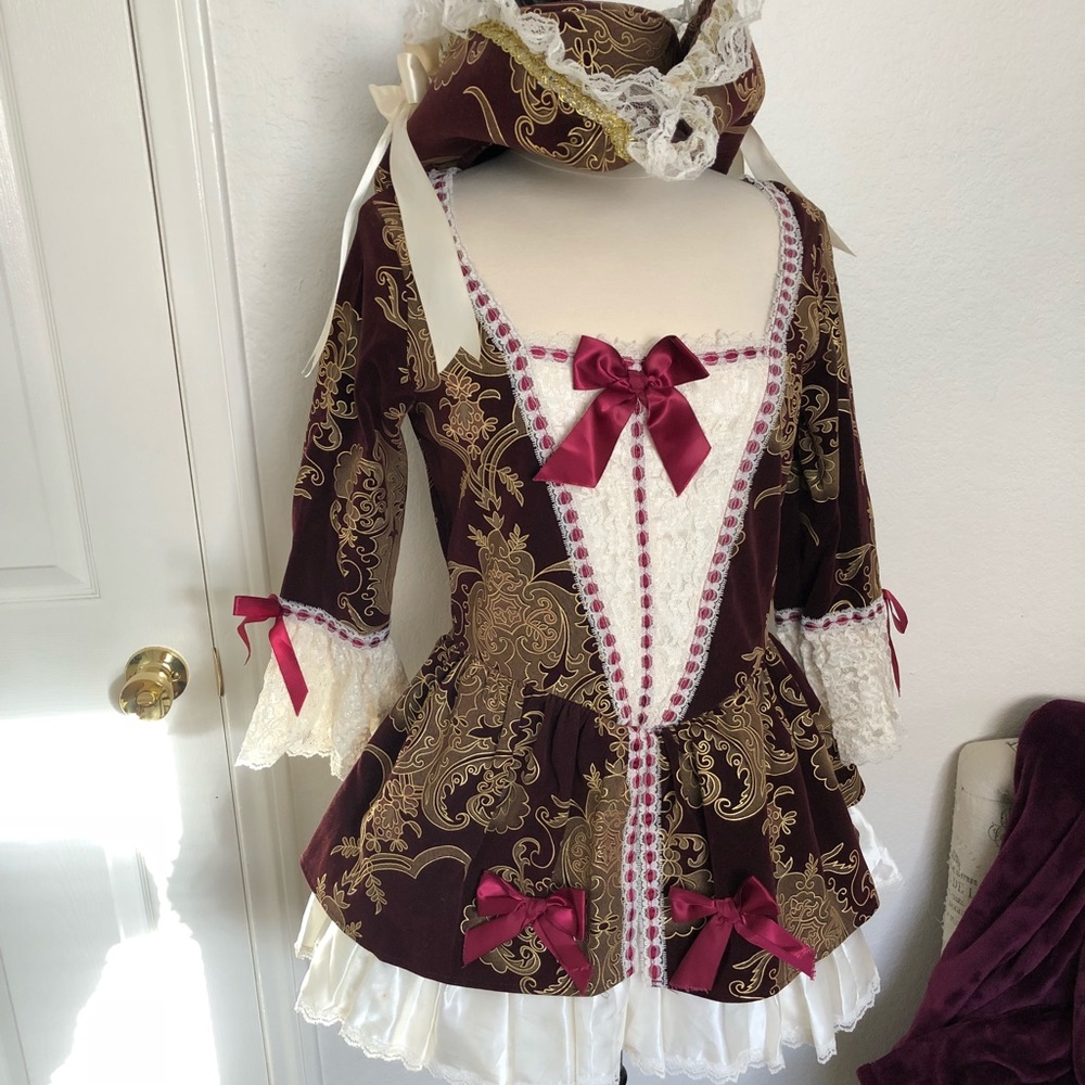 Victorian Pirate Costume with matching Hat